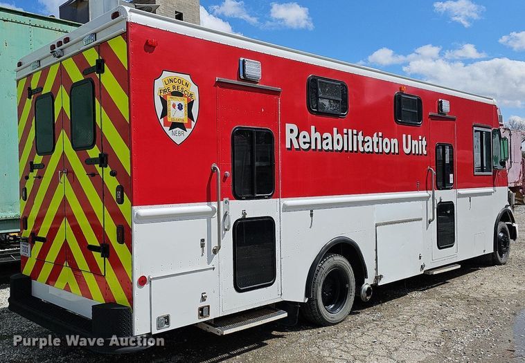 image for item DO4338 1993 Chevrolet P6S  emergency response vehicle