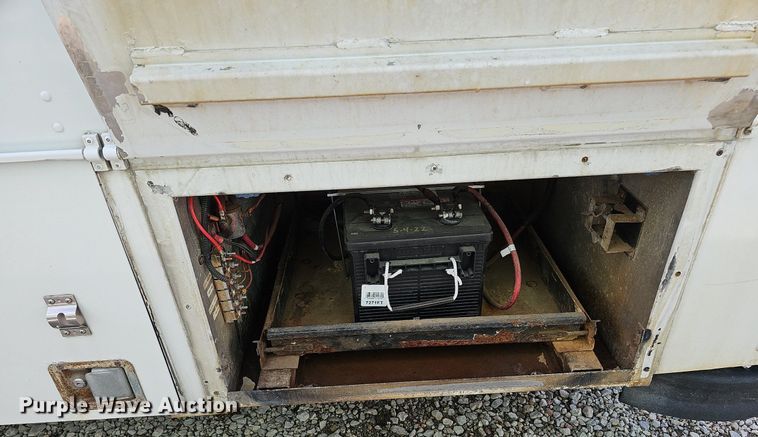 image for item DO4338 1993 Chevrolet P6S  emergency response vehicle