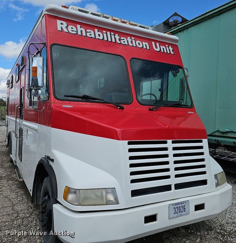 image for item DO4338 1993 Chevrolet P6S  emergency response vehicle