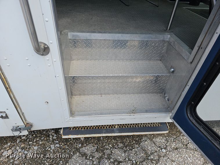 image for item DO4338 1993 Chevrolet P6S  emergency response vehicle