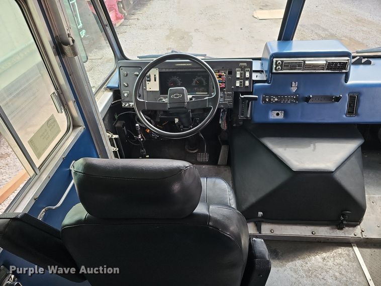 image for item DO4338 1993 Chevrolet P6S  emergency response vehicle