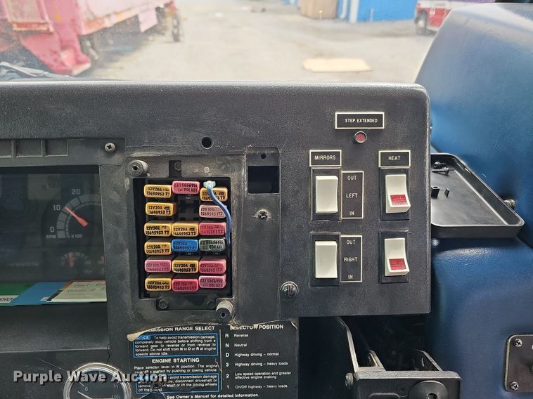 image for item DO4338 1993 Chevrolet P6S  emergency response vehicle