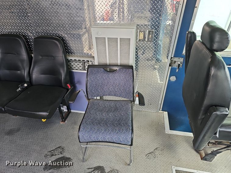 image for item DO4338 1993 Chevrolet P6S  emergency response vehicle