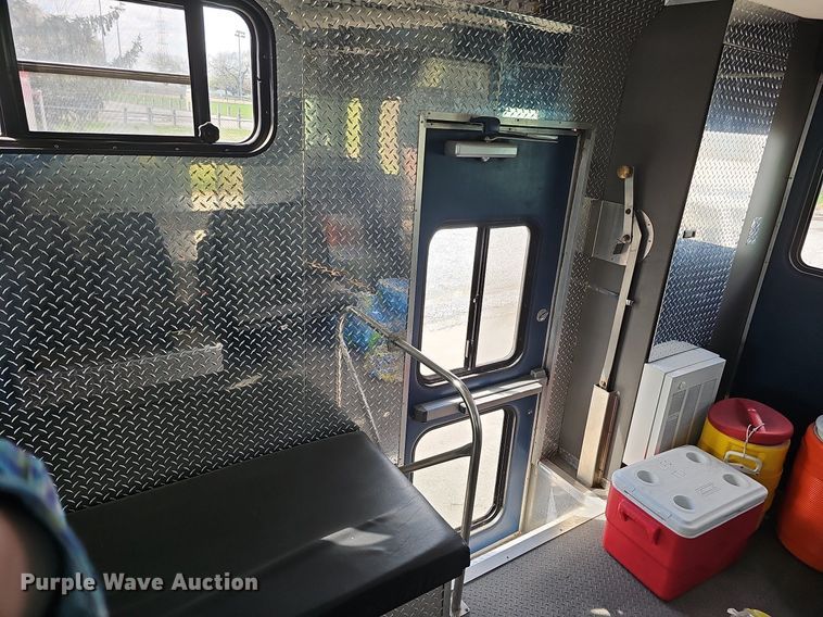 image for item DO4338 1993 Chevrolet P6S  emergency response vehicle