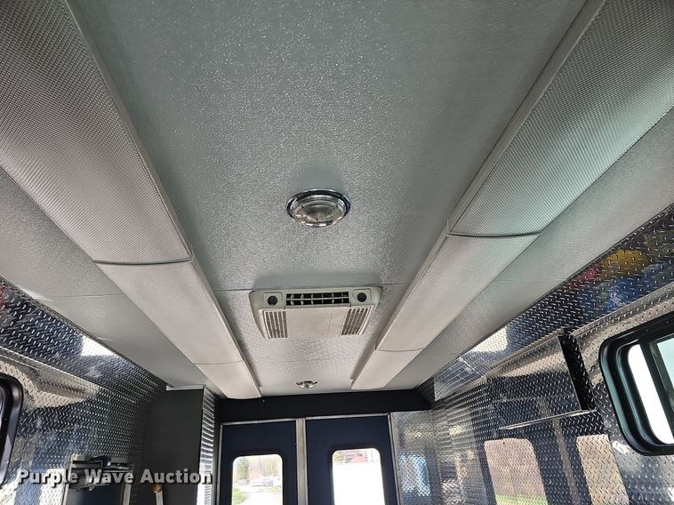 image for item DO4338 1993 Chevrolet P6S  emergency response vehicle