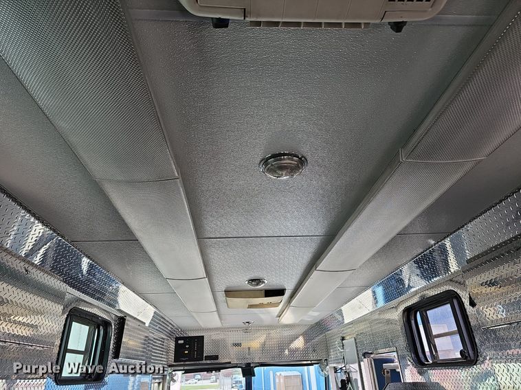 image for item DO4338 1993 Chevrolet P6S  emergency response vehicle