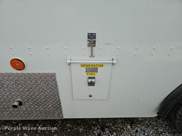 image for item DO4338 1993 Chevrolet P6S  emergency response vehicle