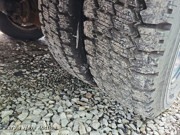 image for item DO4338 1993 Chevrolet P6S  emergency response vehicle