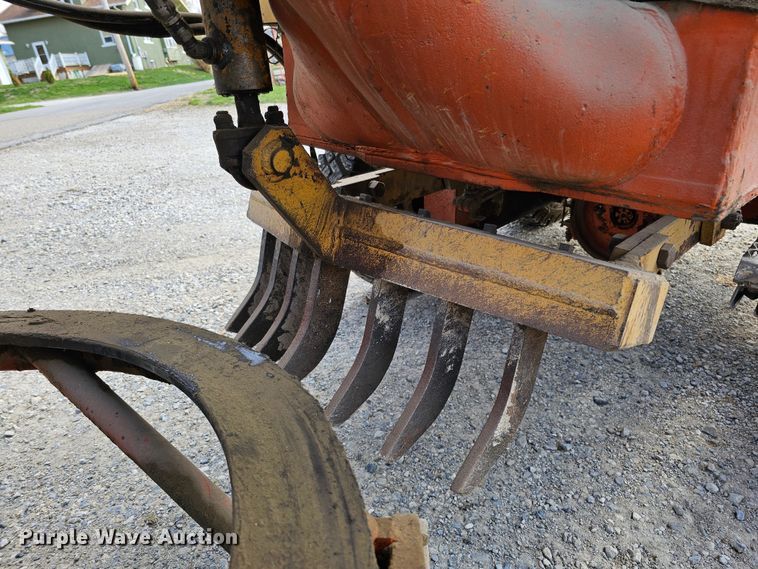 image for item DO4364 Allis-Chalmers D  rigid frame motor grader