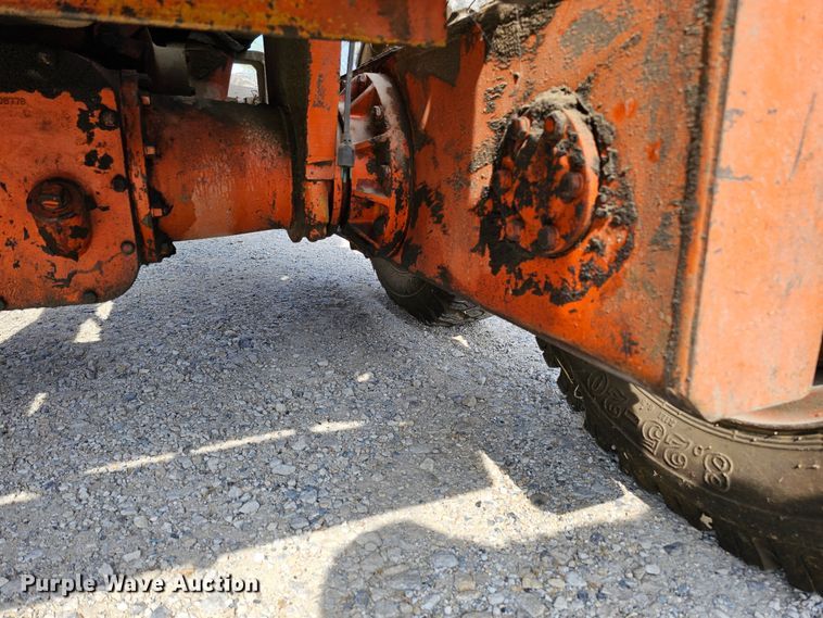 image for item DO4364 Allis-Chalmers D  rigid frame motor grader