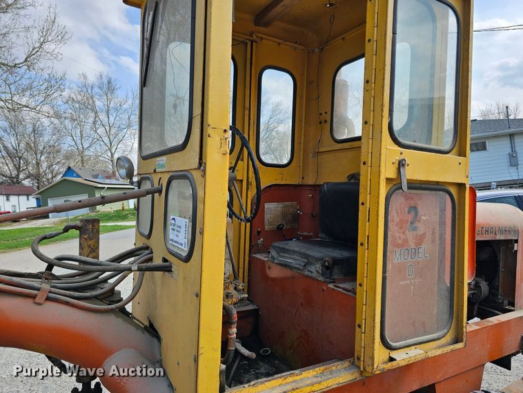 image for item DO4364 Allis-Chalmers D  rigid frame motor grader