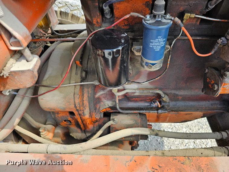 image for item DO4364 Allis-Chalmers D  rigid frame motor grader