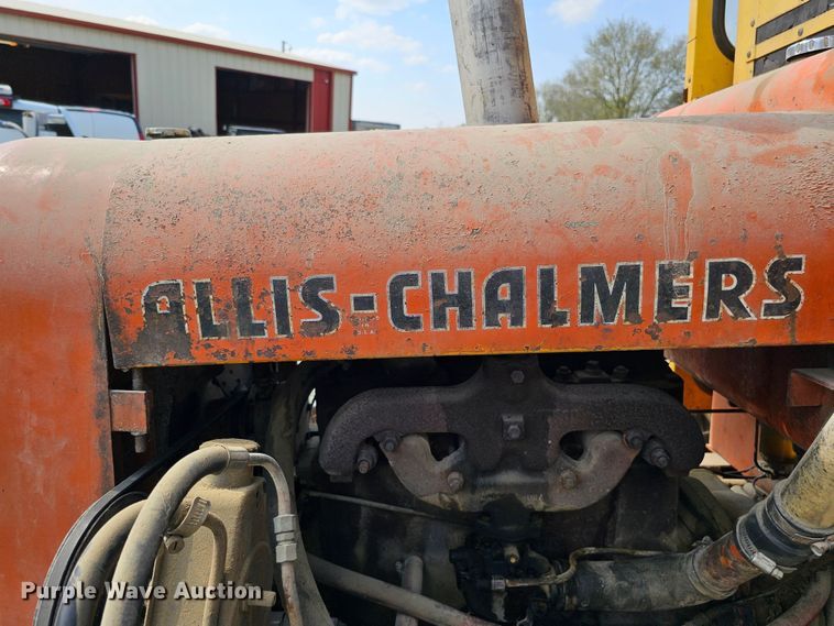 image for item DO4364 Allis-Chalmers D  rigid frame motor grader