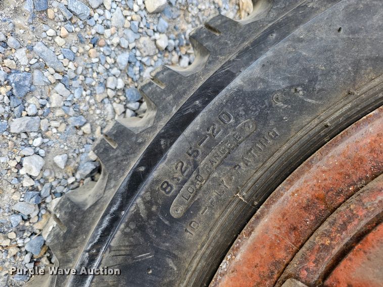 image for item DO4364 Allis-Chalmers D  rigid frame motor grader