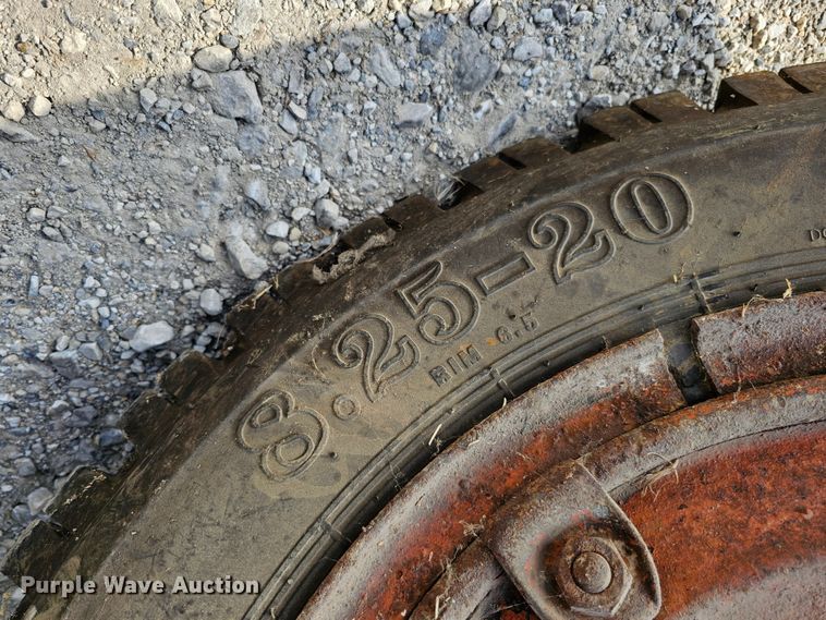 image for item DO4364 Allis-Chalmers D  rigid frame motor grader