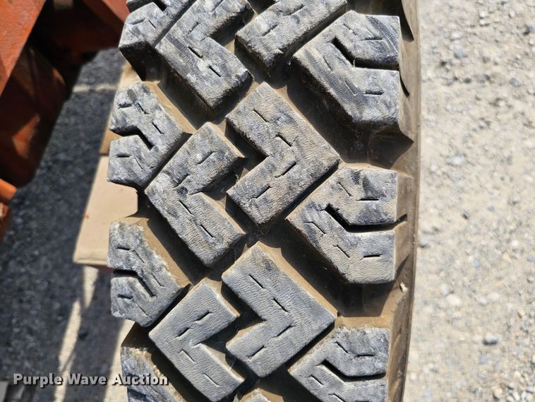 image for item DO4364 Allis-Chalmers D  rigid frame motor grader