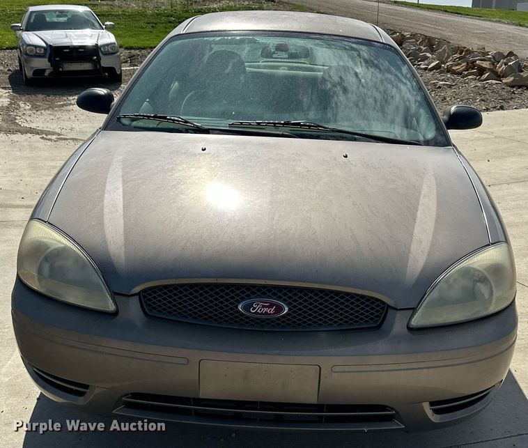 image for item DO4949 2007 Ford Taurus