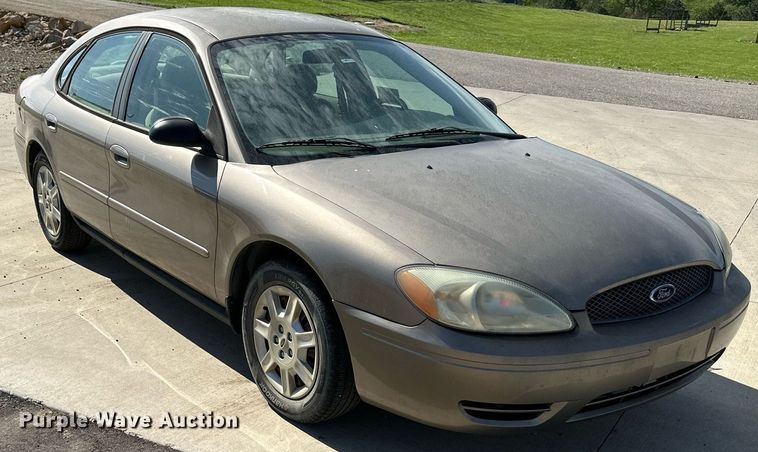 image for item DO4949 2007 Ford Taurus