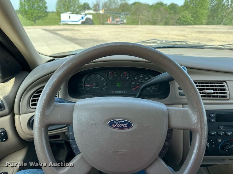 image for item DO4949 2007 Ford Taurus