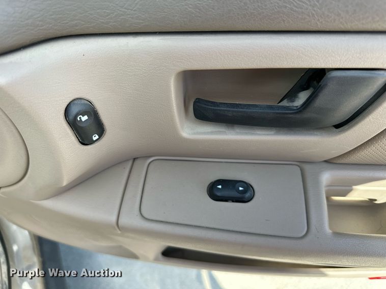 image for item DO4949 2007 Ford Taurus