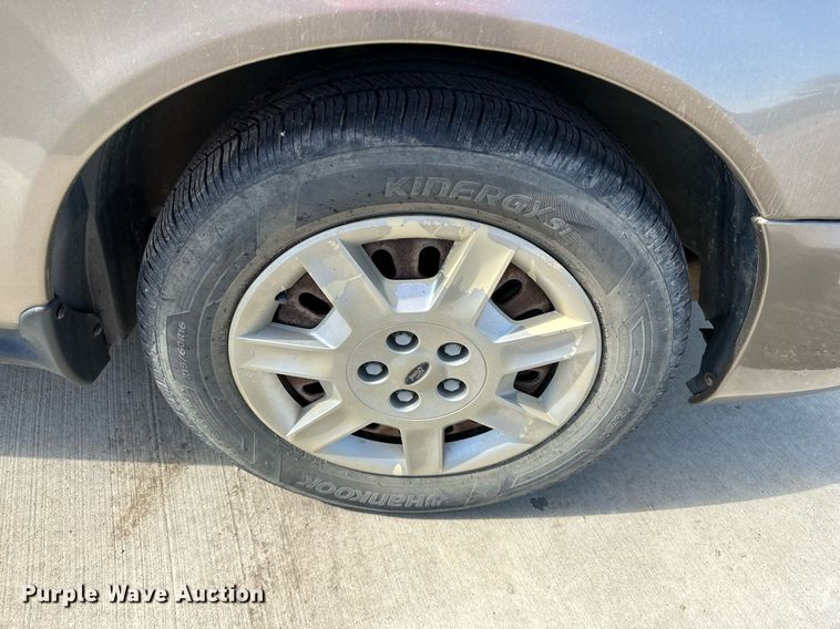 image for item DO4949 2007 Ford Taurus