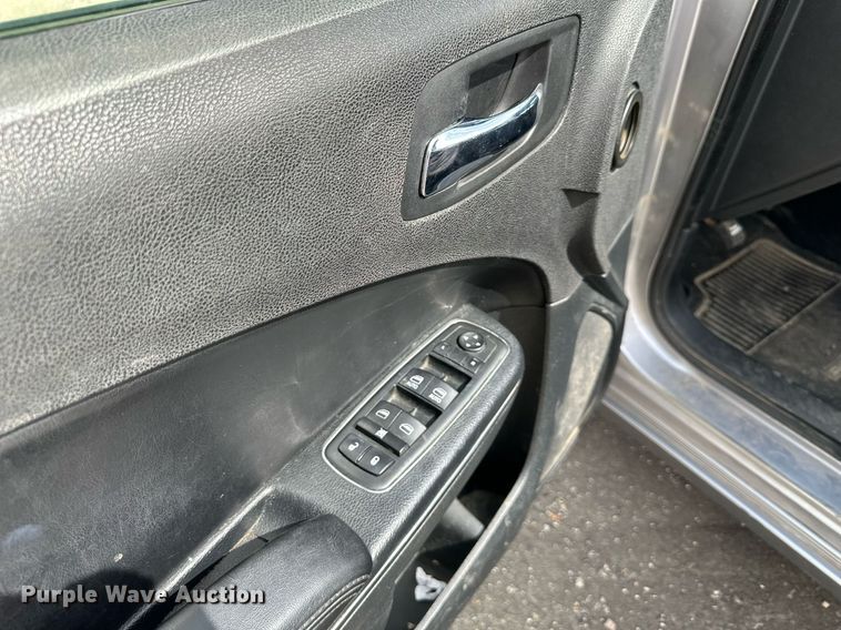 image for item DO4950 2013 Dodge Charger Police