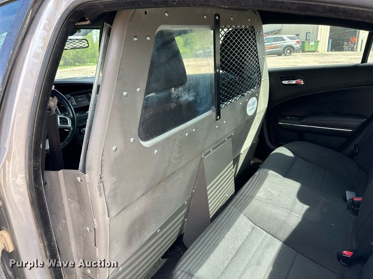 image for item DO4950 2013 Dodge Charger Police