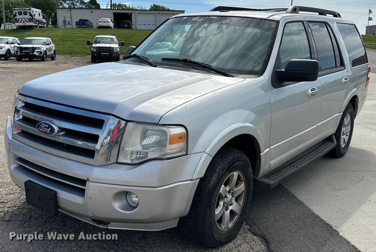 image for item DO4951 2010 Ford Expedition  SUV