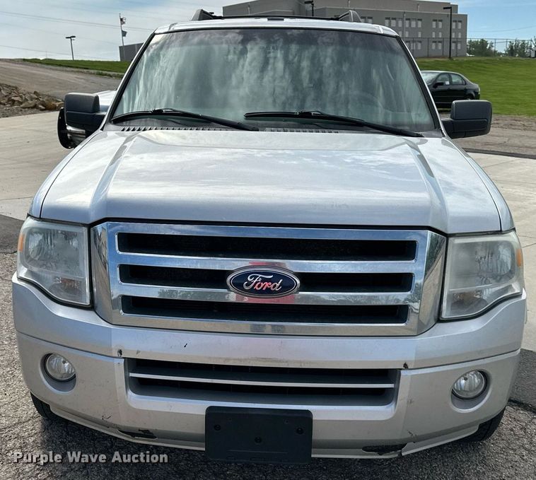 image for item DO4951 2010 Ford Expedition  SUV