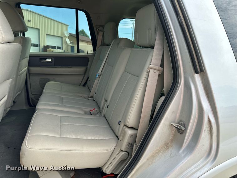 image for item DO4951 2010 Ford Expedition  SUV