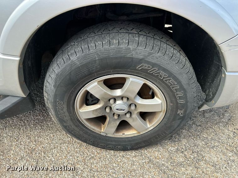 image for item DO4951 2010 Ford Expedition  SUV