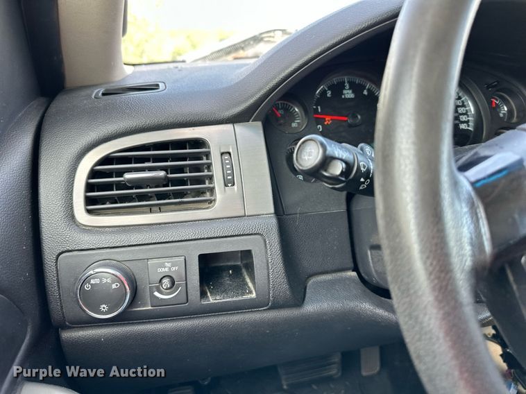 image for item DO4952 2012 Chevrolet Tahoe Police  SUV