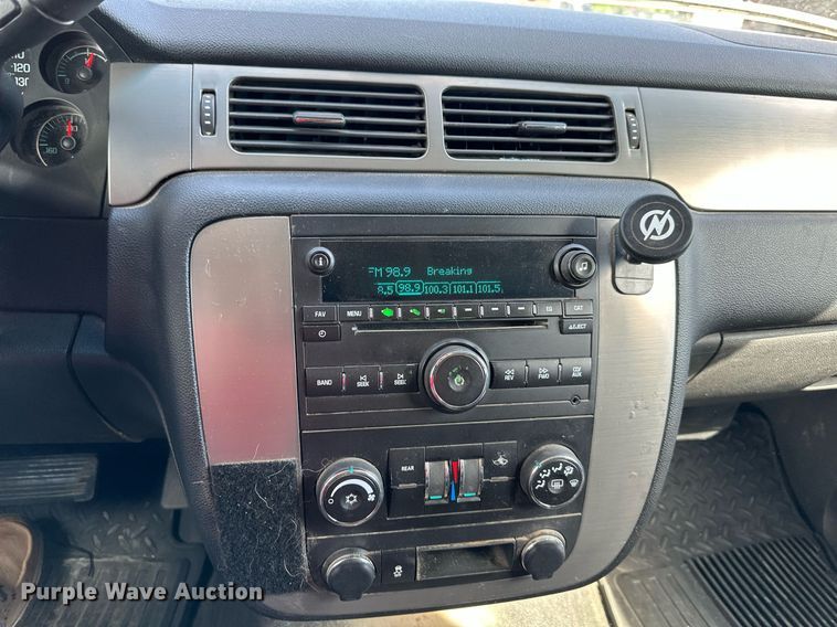 image for item DO4952 2012 Chevrolet Tahoe Police  SUV