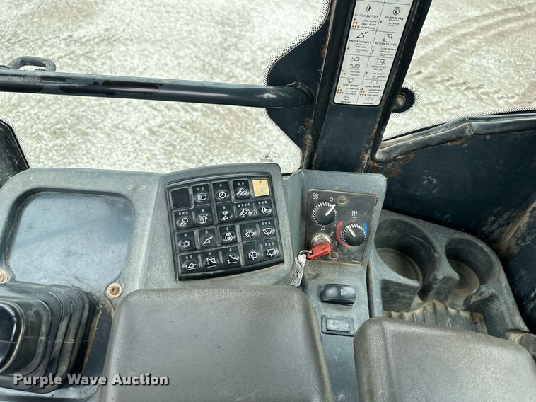 image for item DO4987 2007 John Deere 544J  wheel loader