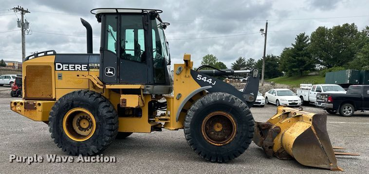 image for item DO4989 2005 John Deere 544J  wheel loader