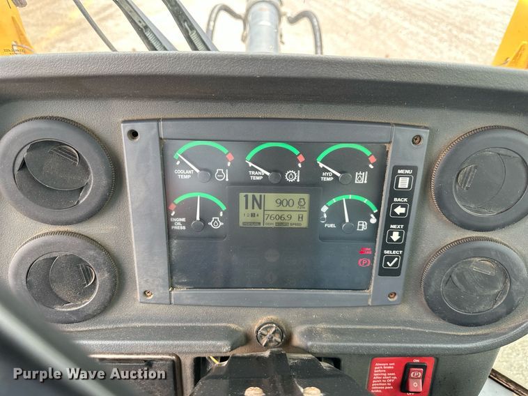 image for item DO4989 2005 John Deere 544J  wheel loader