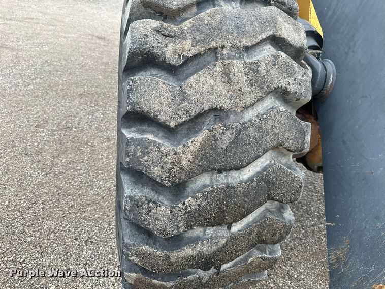 image for item DO4989 2005 John Deere 544J  wheel loader