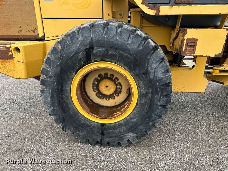image for item DO4989 2005 John Deere 544J  wheel loader