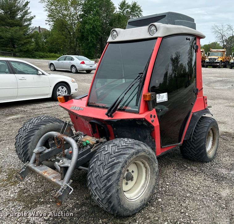image for item DO4991 2005 Aebi TT75  tractor