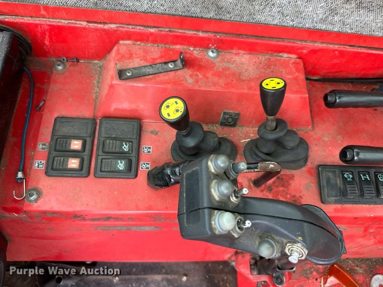 image for item DO4991 2005 Aebi TT75  tractor