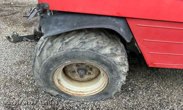 image for item DO4991 2005 Aebi TT75  tractor