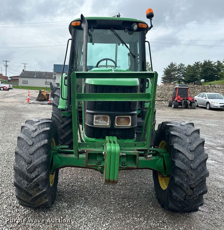 image for item DO5000 2009 John Deere 7130S  MFWD tractor