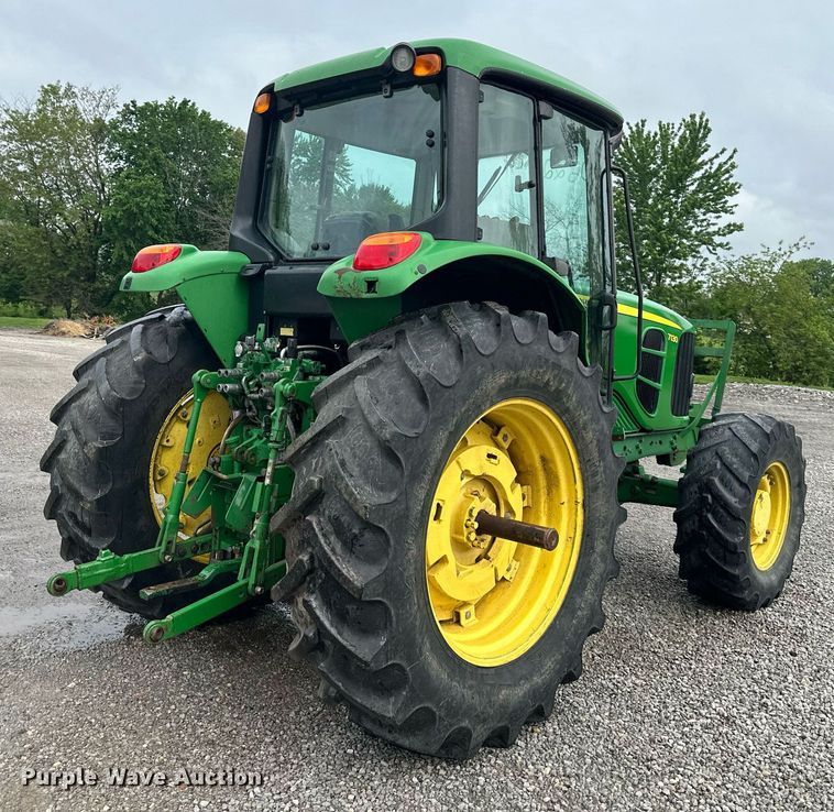 image for item DO5000 2009 John Deere 7130S  MFWD tractor