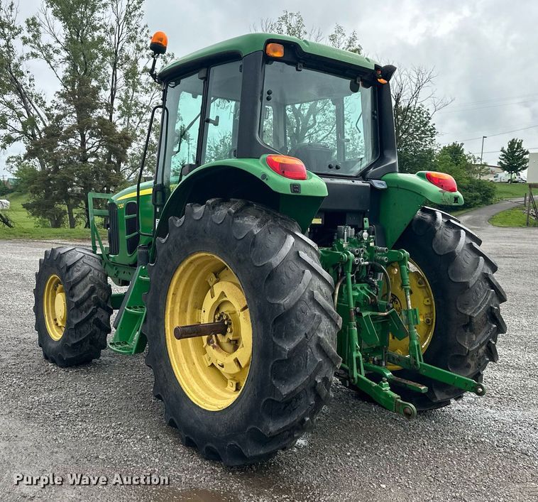 image for item DO5000 2009 John Deere 7130S  MFWD tractor