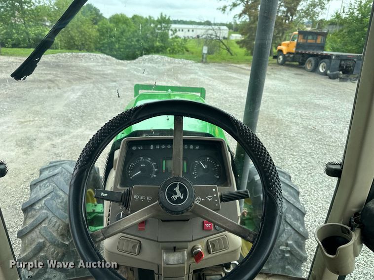 image for item DO5000 2009 John Deere 7130S  MFWD tractor