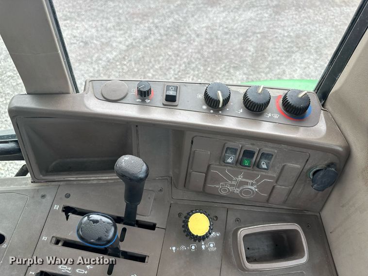 image for item DO5000 2009 John Deere 7130S  MFWD tractor