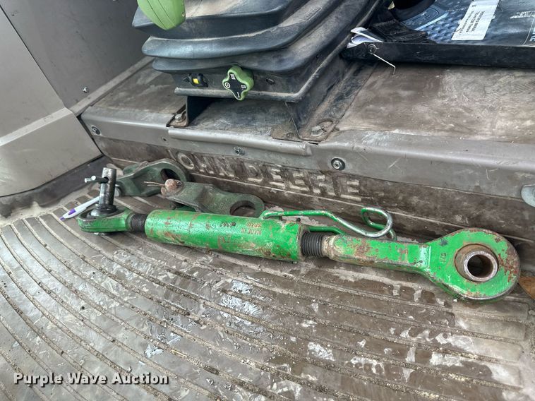 image for item DO5000 2009 John Deere 7130S  MFWD tractor