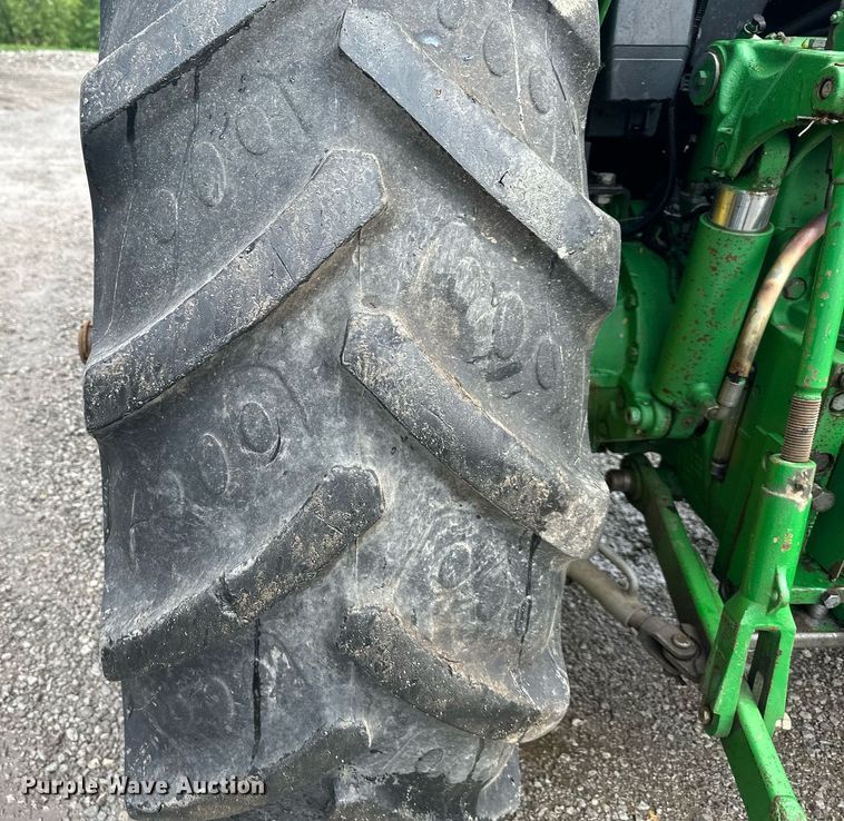 image for item DO5000 2009 John Deere 7130S  MFWD tractor