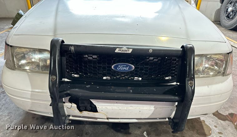 image for item DP3075 2008 Ford Crown Victoria Police Interceptor