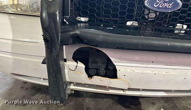 image for item DP3075 2008 Ford Crown Victoria Police Interceptor